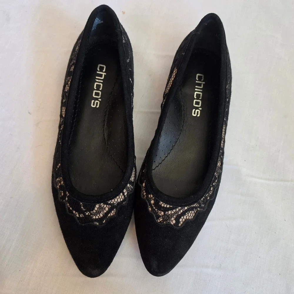 Chicos Black Suede Lace Scalloped Pointed Toe Flats Shoes Womens Size 7.5 M